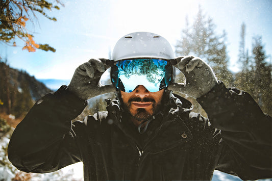 Ski Goggles: The Ultimate Buyer’s Guide
