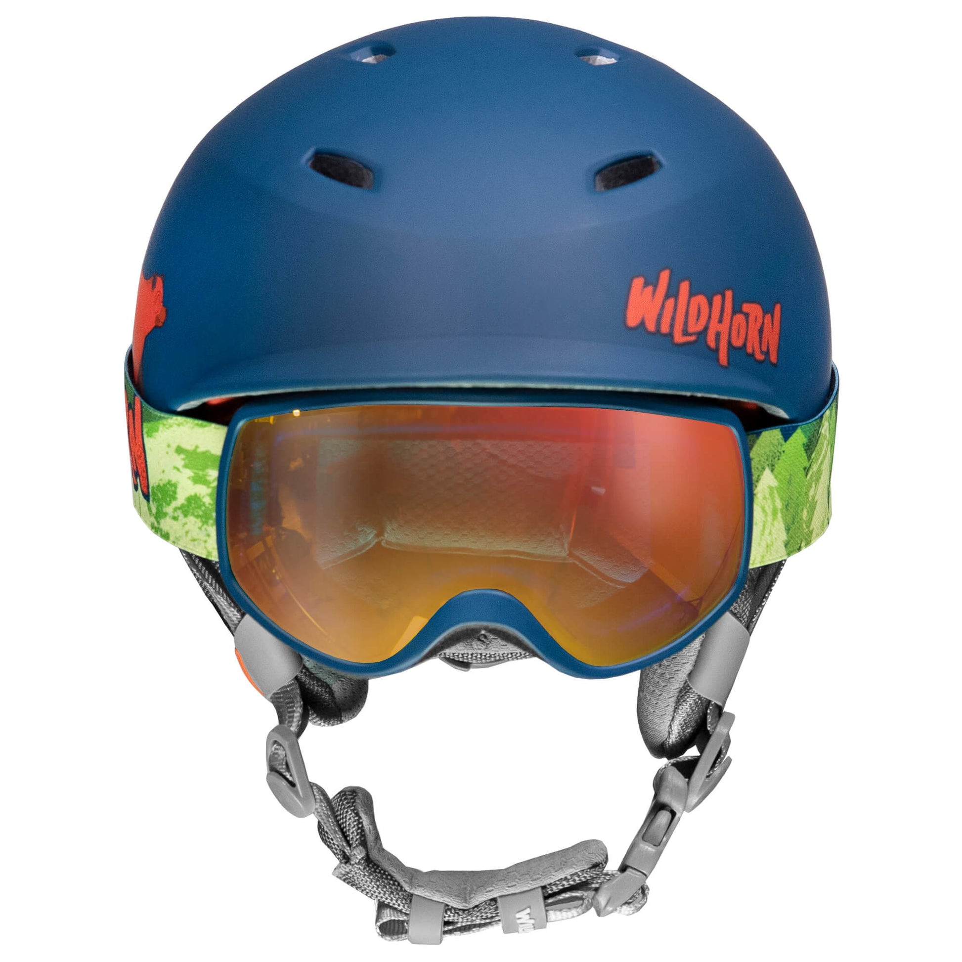 How to pair goggles with a ski helmet